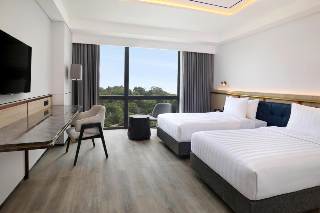 Hotel Aruss Semarang Esterno foto