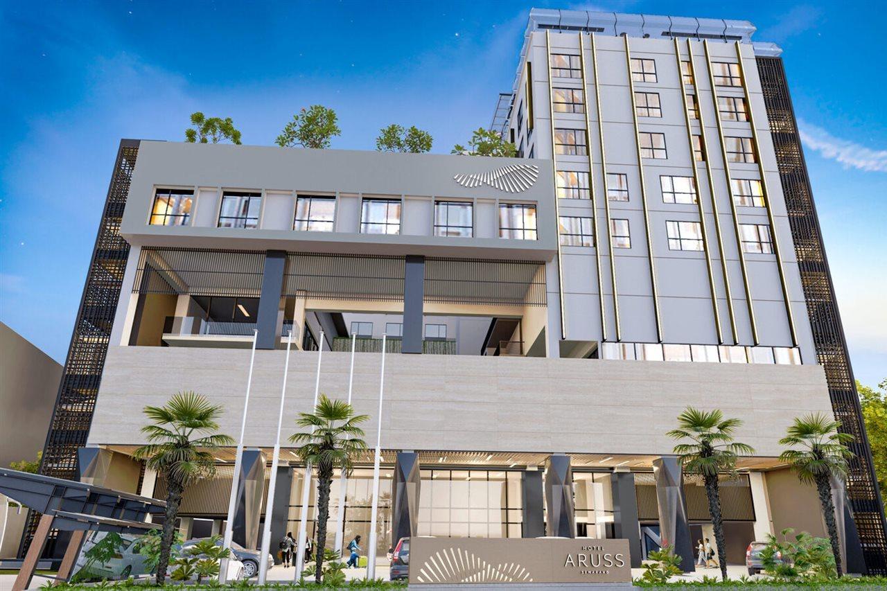 Hotel Aruss Semarang Esterno foto